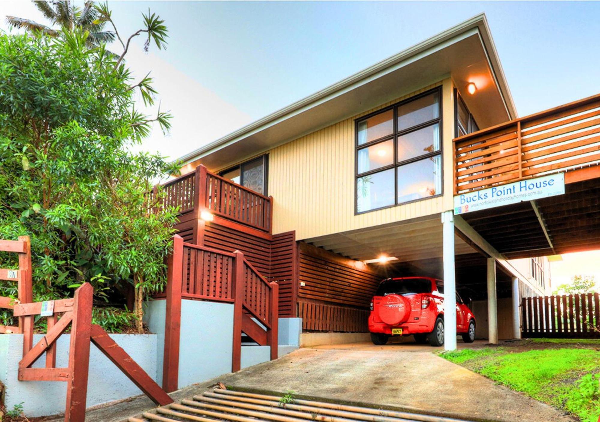 Bucks Point - Norfolk Island Holiday Homes Burnt Pine Exterior photo